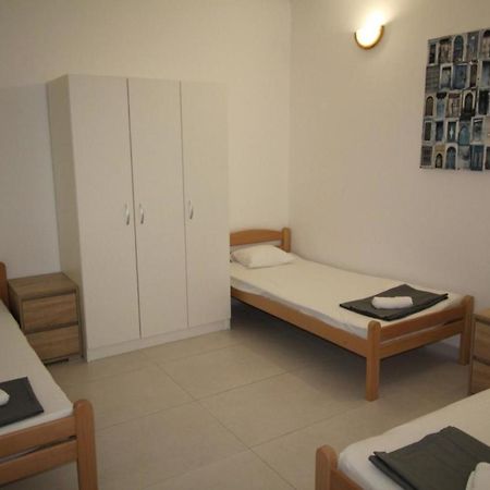 Blue Water Novalja Apartments Екстериор снимка