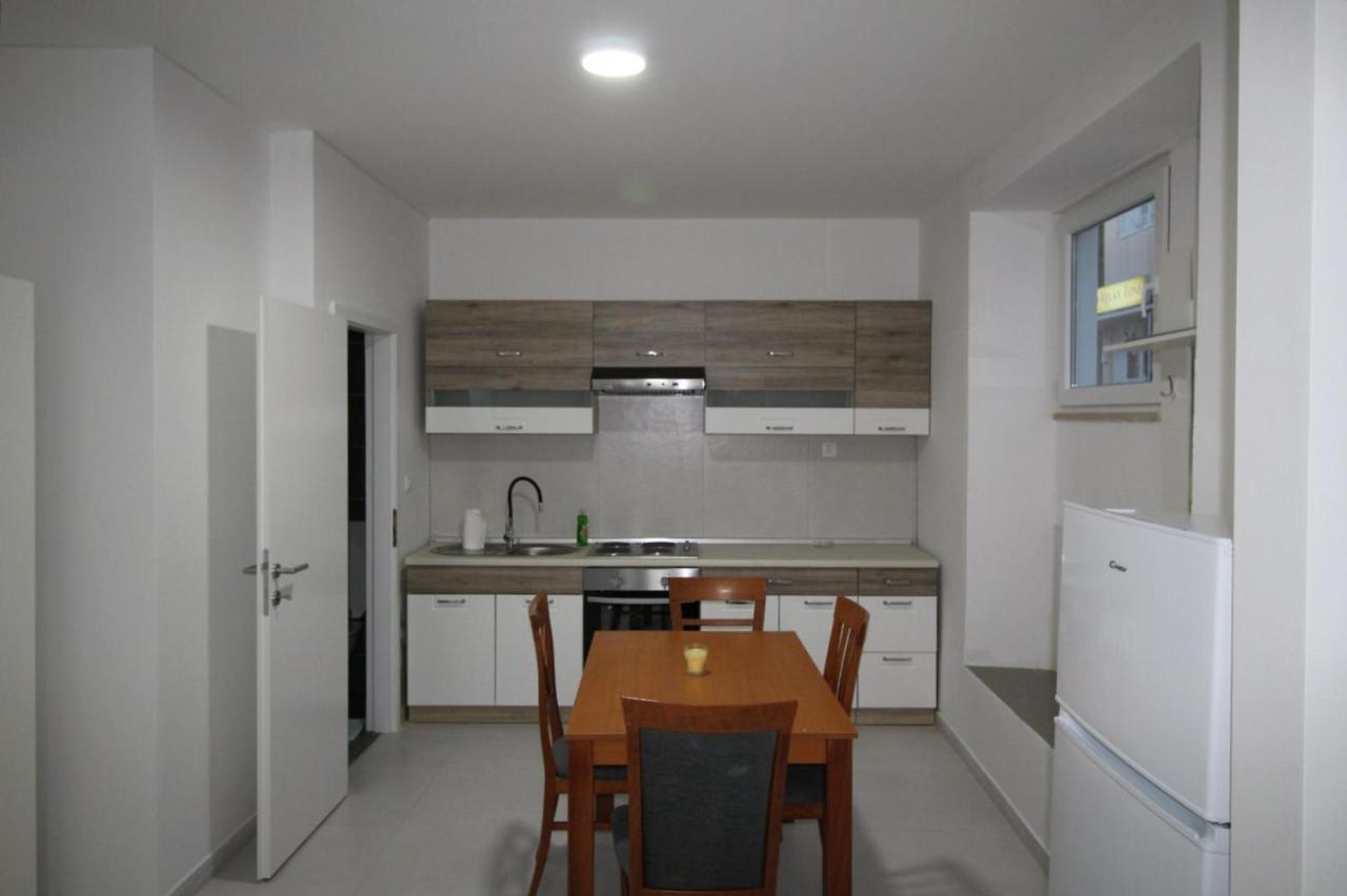 Blue Water Novalja Apartments Екстериор снимка
