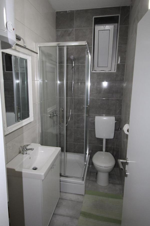 Blue Water Novalja Apartments Екстериор снимка