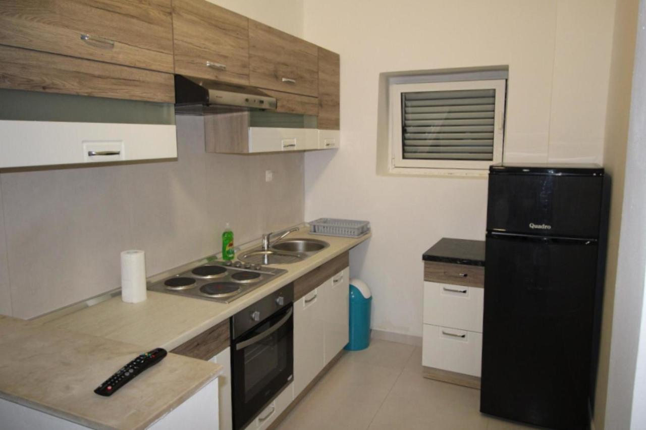 Blue Water Novalja Apartments Екстериор снимка